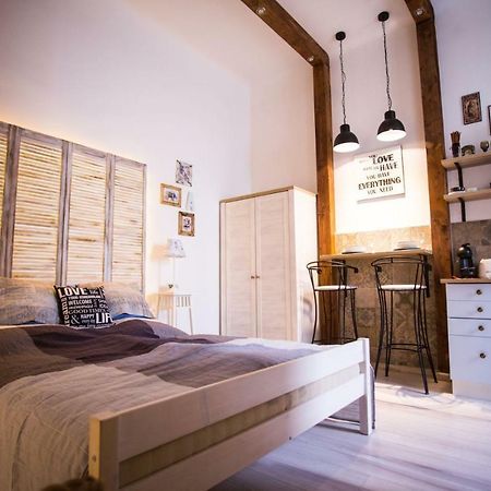 Izabella Vintage Style Apartamento Budapest Exterior foto